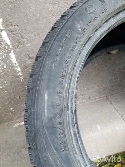 Nokian Tyres Hakkapeliitta 4 225/50 R17 98T