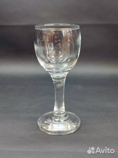 Рюмка стеклянная