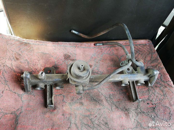 Рампа топливная Опель Фронтера А