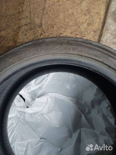 Goodride ZuperEco Z-107 245/40 R19