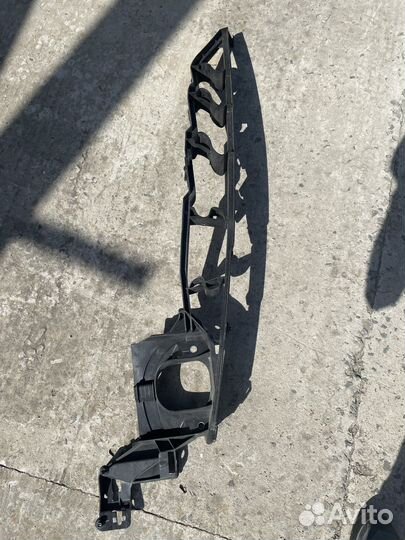 Кронштейн крыла bmw x5 e70