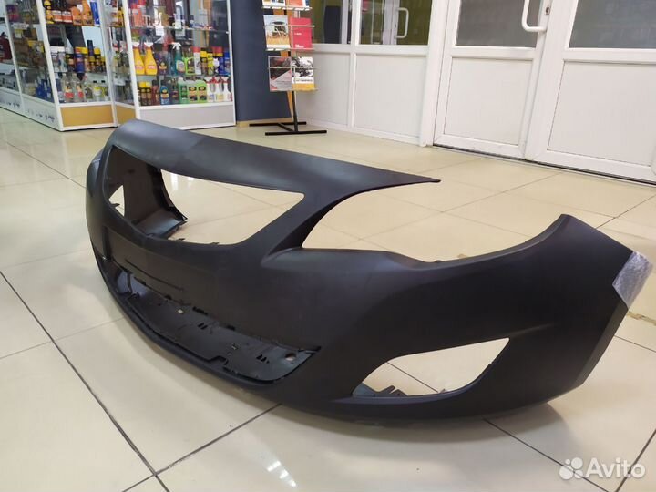 Бампер передний на Opel