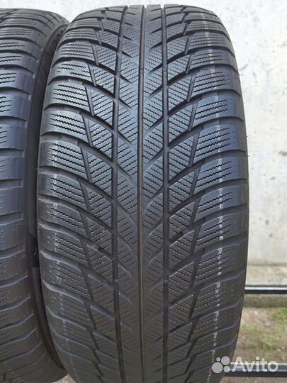 Bridgestone Blizzak LM-001 225/50 R18 95H