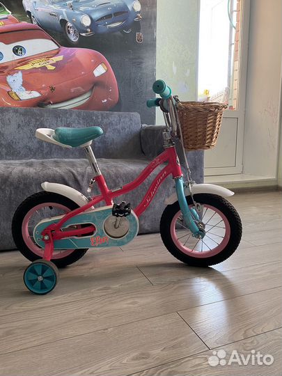 Велосипед детский для девочки Schwinn 