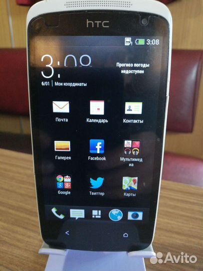 Телефон HTC