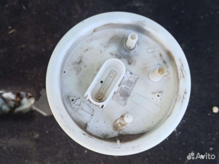 Бензонасос Polo sedan 5 Rapid