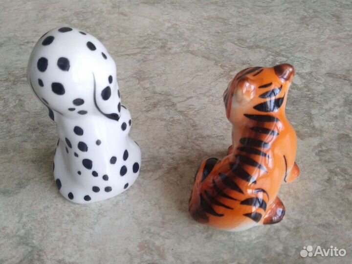 Фарфоровые статуэтки