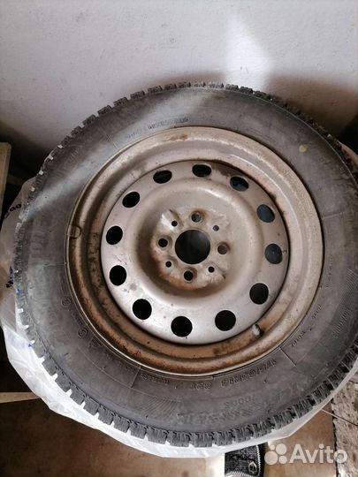 Bridgestone Ice Cruiser 7000 175/65 R14