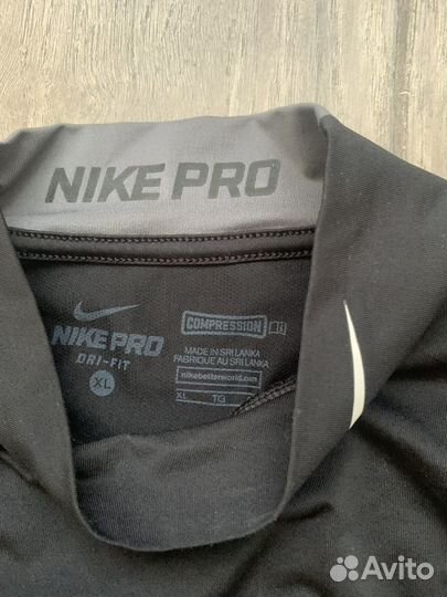 Рашгард nike