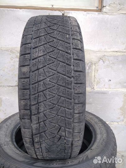 Bridgestone Blizzak DM-V3 235/60 R18 103Q