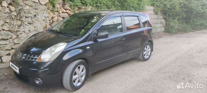 Nissan Note 1.6 AT, 2008, 190 000 км