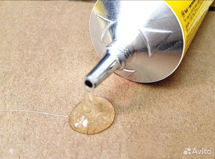 Клей универсальный UHU