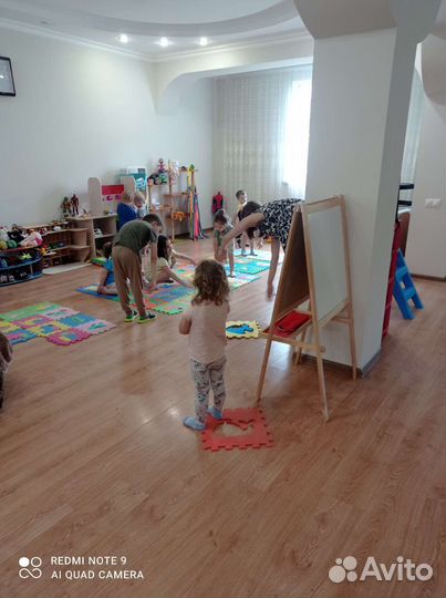 Няня, у себя дома, на своей территории