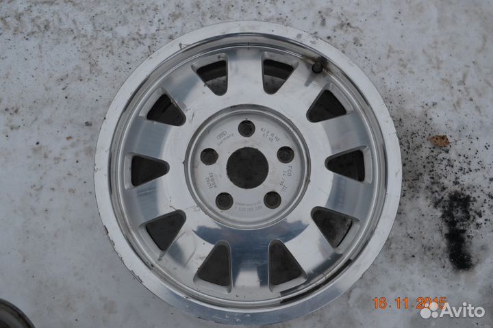 Диск оригинал Ауди-R15