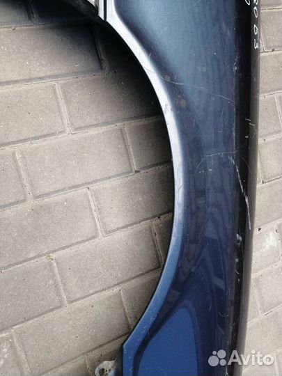 Крыло переднее Правое Ауди 80 Б3 90