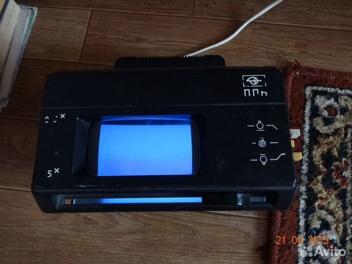 Прибор проверки денежных купюр