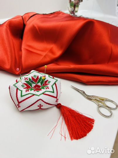 Игольница бискорню