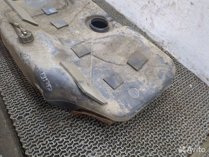 Бак топливный Hyundai Coupe (Tiburon), 2001