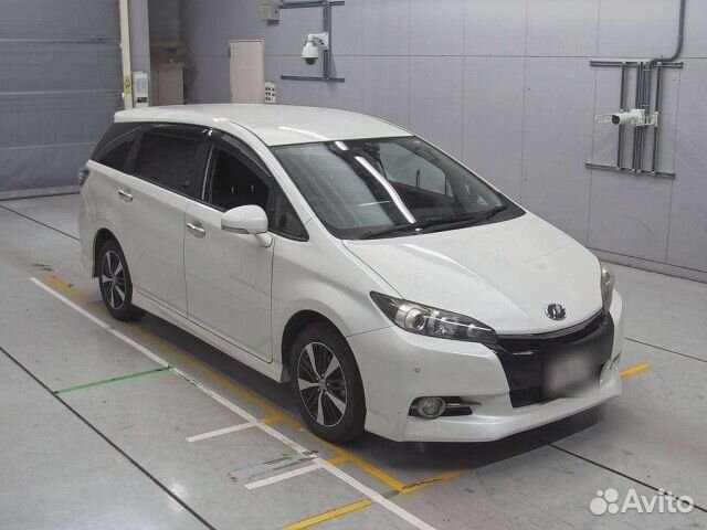 Toyota Wish 1.8 CVT, 2017, 90 000 км