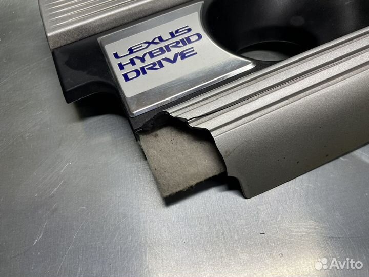 Крышка двигателя Lexus Nx