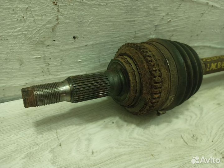 Привод передний левый