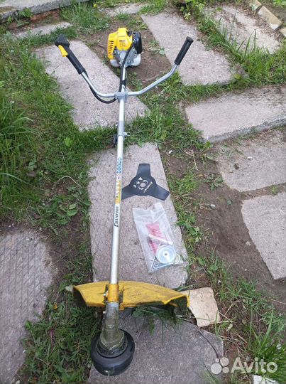 Триммер champion T256-2