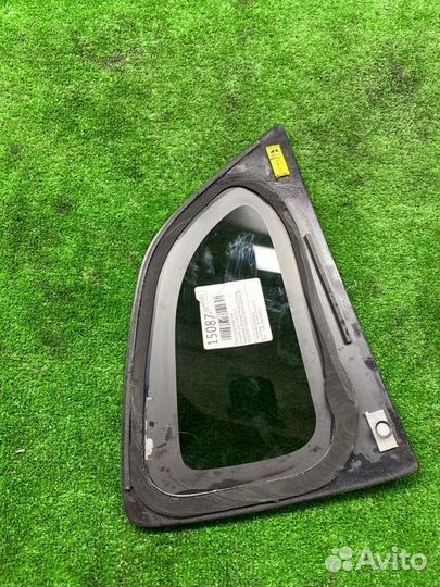 Стекло собачника левое Honda Fit GK3 L13B 2013
