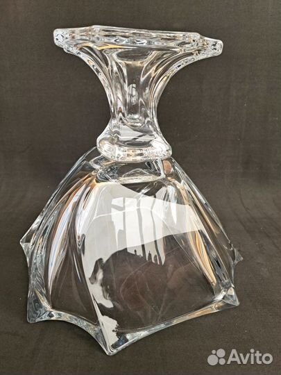 Большая хрустальная ваза