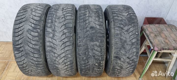 Колеса в сборе 235/65/17 на Land Rover Freelander2