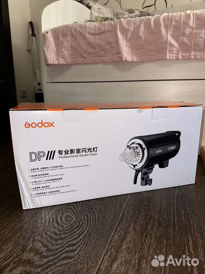 Студийная вспышка godox