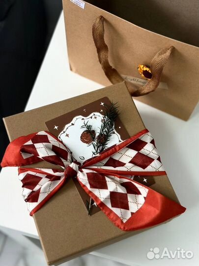 Красивый подарок девушке