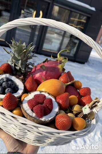 Подарочные корзины и коробочки