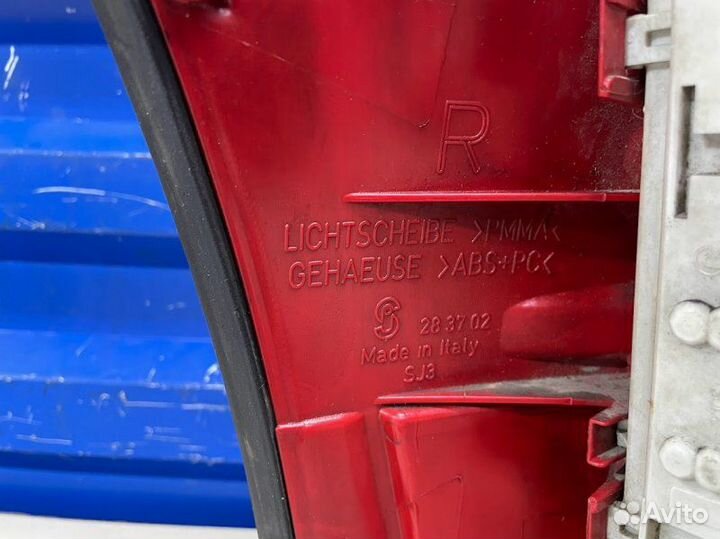 Фонарь задний правый Audi A4 B6 2.5 BAU 2004