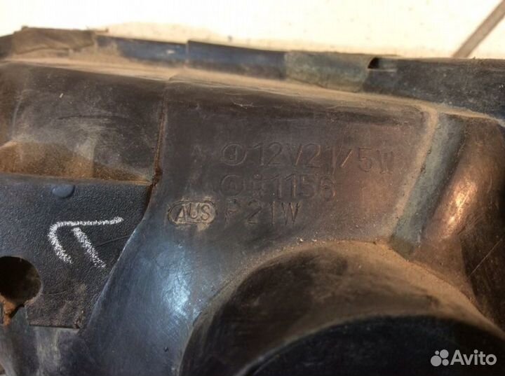 Фонарь задний передний левый Mitsubishi Pajero 2