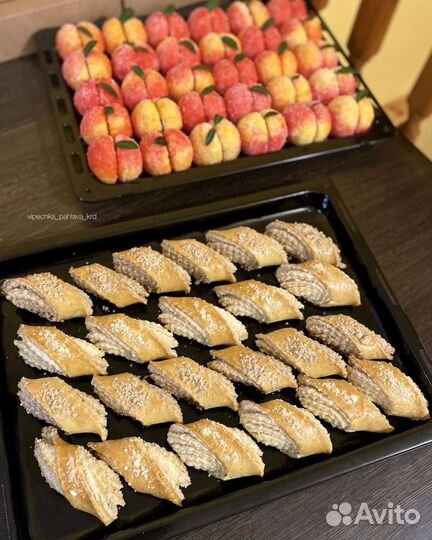 Шекербура, пахлава, гогал