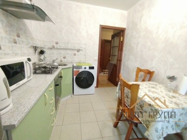 2-к. квартира, 51 м², 4/9 эт.