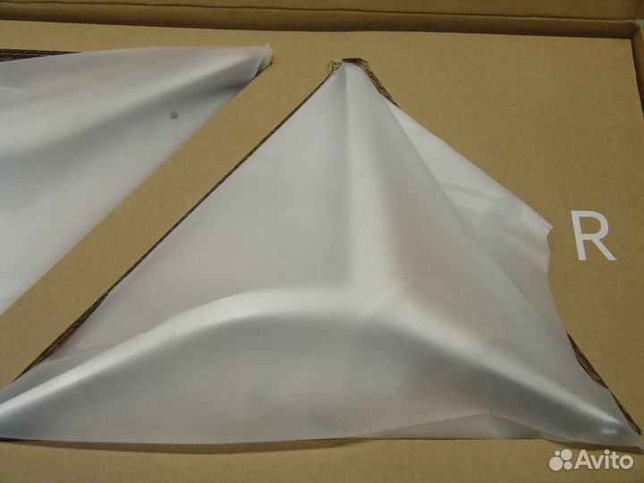 Комплект ножек в коробке с болтами к яндекс станци