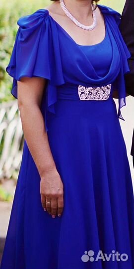 Платье праздничное