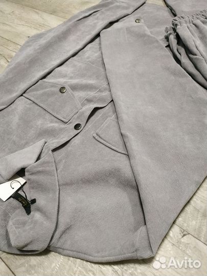 Костюм женский