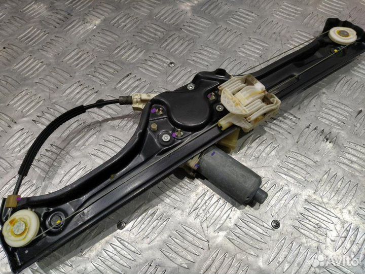 Стеклоподъемник задний левый Bmw X5 4.8I