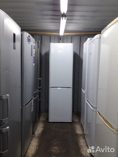 Холодильник б/у Индезит biha20.02Доставка.Гарантия