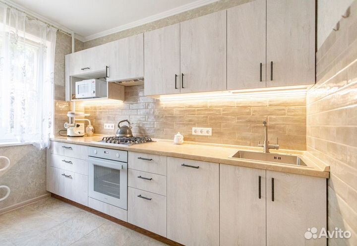 Кухня (цена за всю кухню)км:1071