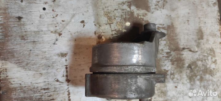 Запчасти б.у