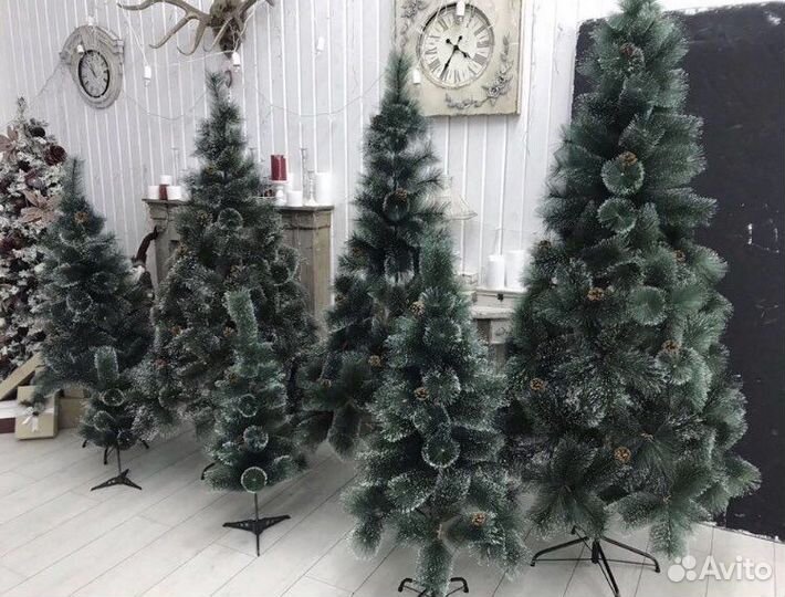 Новогодняя ёлка(ель) + гирлянда