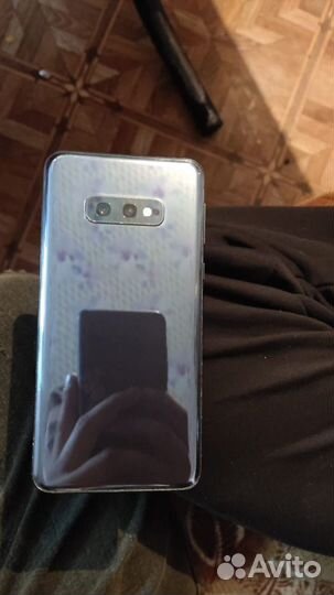 Samsung Galaxy S10e, 6/128 ГБ