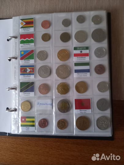 Коллекция монет с альбомом