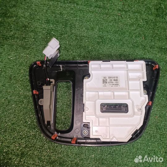 Блок управления климатом Toyota Passo M700A. 2016