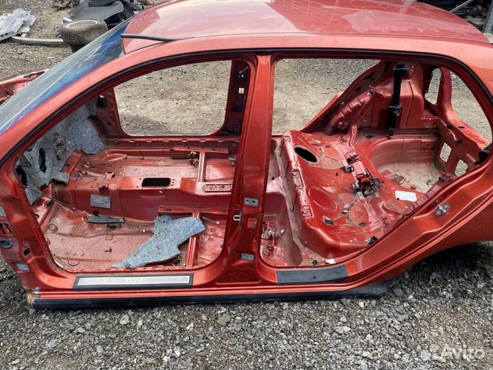 Порог со стойкой левый Skoda Fabia 6Y 1999-2007