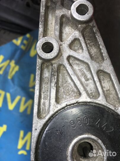 Натяжной ролик Audi A4 B5