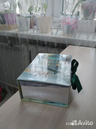 Коробка подарочная новогодняя